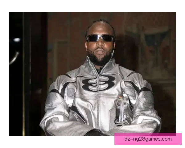 未来未卜奥里吉跨界现身时装周